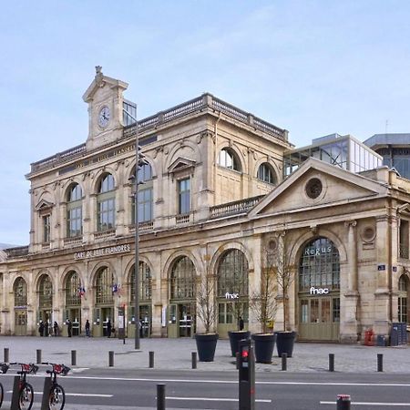 Appartement 2 Chambres Avec Parking, Proche Metro Lille Exterior photo